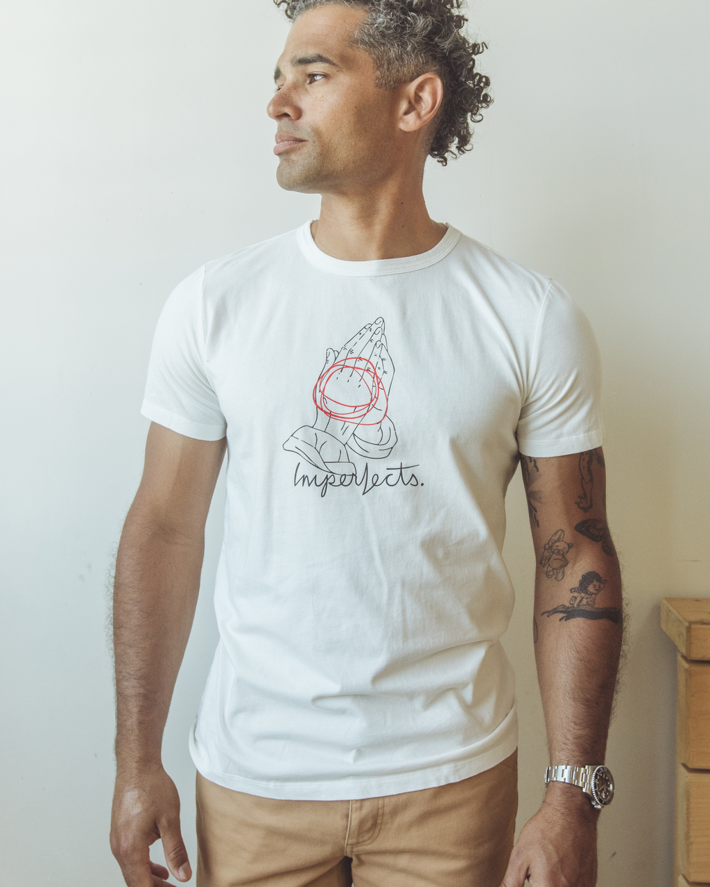 'Pray for Surf' in Vintage White
